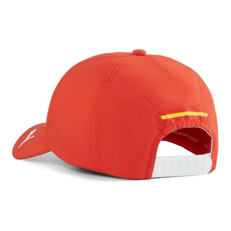 Gorra Scuderia Ferrari Carlos Sainz